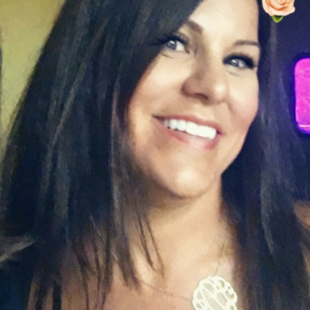 Meet your Posher, Jenn